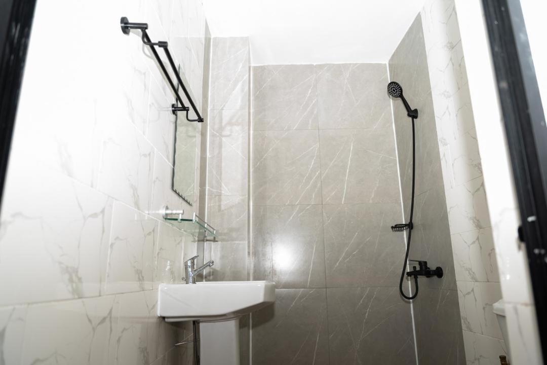 Airport Inn Hotel Lomé Dış mekan fotoğraf